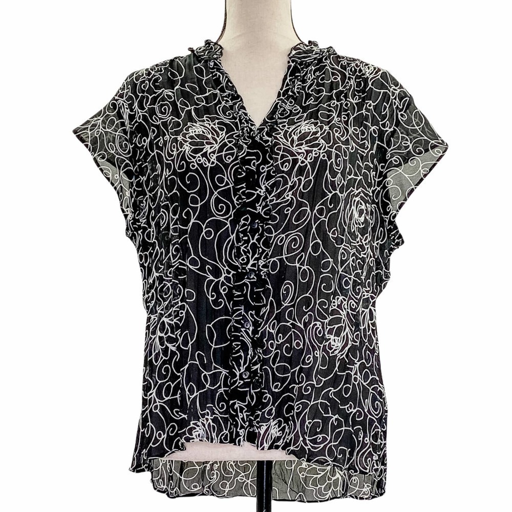 WORTHINGTON Black & White Printed Button Down Top